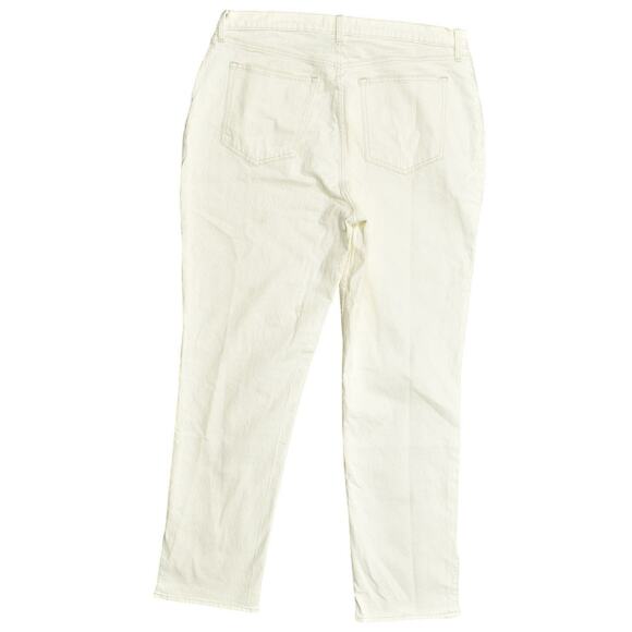 NWT Abercrombie Women's Tall 18L Straight Jeans White The 90's Ultra High Rise - Picture 2 of 9